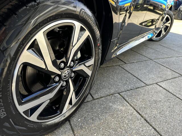 Toyota YARIS 1.5 Hybrid 115 First Edition