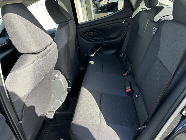 Toyota YARIS 1.5 Hybrid 115 First Edition