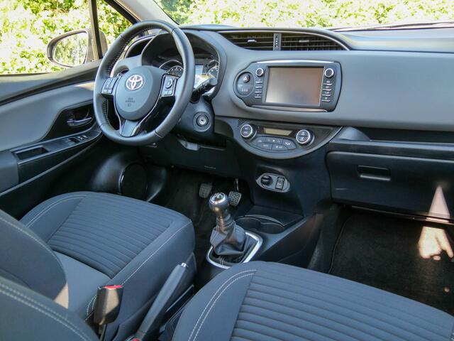 Toyota YARIS 1.0 VVT-i Active | CRUISE CONTROL | BLUETOOTH |