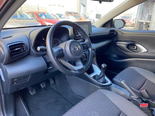 Toyota YARIS 1.5 VVT-i Active | 1e Eigenaar | BTW | Apple Carplay en Android Auto | Adaptive Cruise |