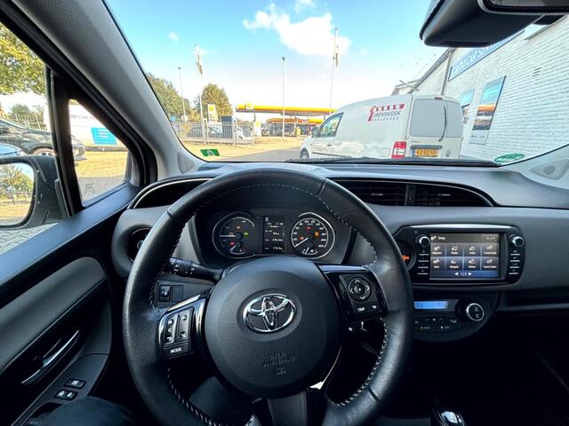 Toyota YARIS 1.5 HYB. DYNAMIC - Automaat LM. velgen