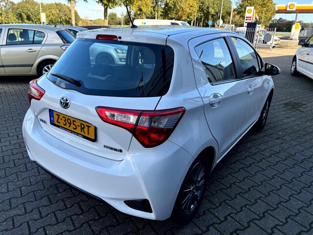 Toyota YARIS 1.5 HYB. DYNAMIC - Automaat LM. velgen