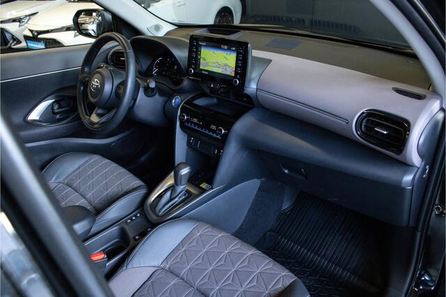 Toyota YARIS Cross 1.5 Hybrid Executive |pano|elek klep|360|leder|head up|parkeersensoren|