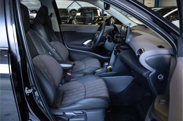 Toyota YARIS Cross 1.5 Hybrid Executive |pano|elek klep|360|leder|head up|parkeersensoren|