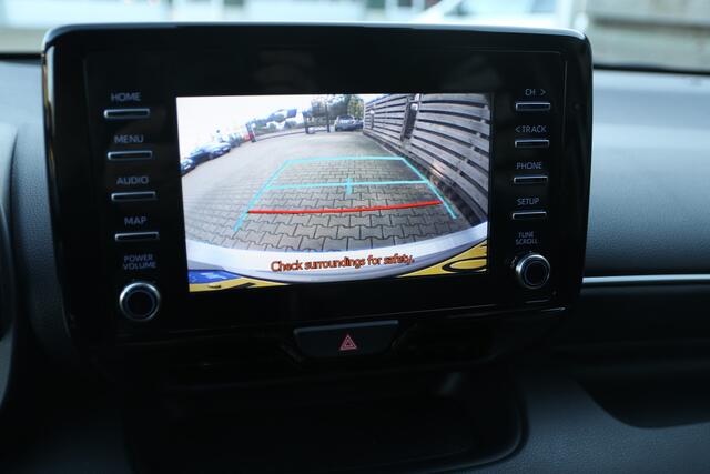 Toyota YARIS 1.5 Hybrid Active / Navi / Climate /