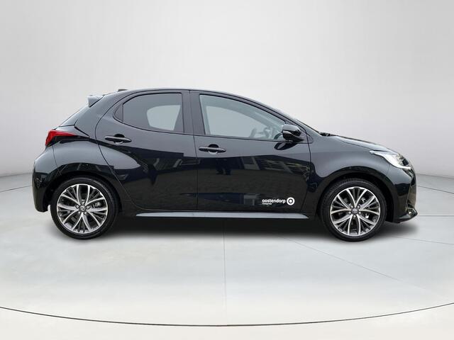 Toyota YARIS 1.5 Hybrid 130 Executive | Demonstratie auto | Night sky black metallic |