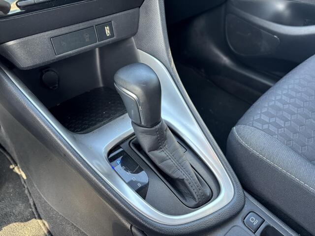 Toyota YARIS 1.5 Hybrid Active 1e eigenaar, BTW auto, CARPLAY, CLimate control, adaptive cruise control