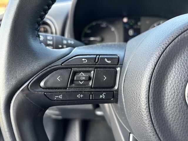 Toyota YARIS 1.5 Hybrid Active 1e eigenaar, BTW auto, CARPLAY, CLimate control, adaptive cruise control