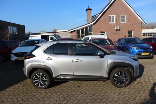 Toyota YARIS Cross 1.5 Hybrid 130 First Edition Nieuw Model 2024