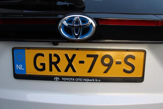 Toyota YARIS Cross 1.5 Hybrid Dynamic met winterpack