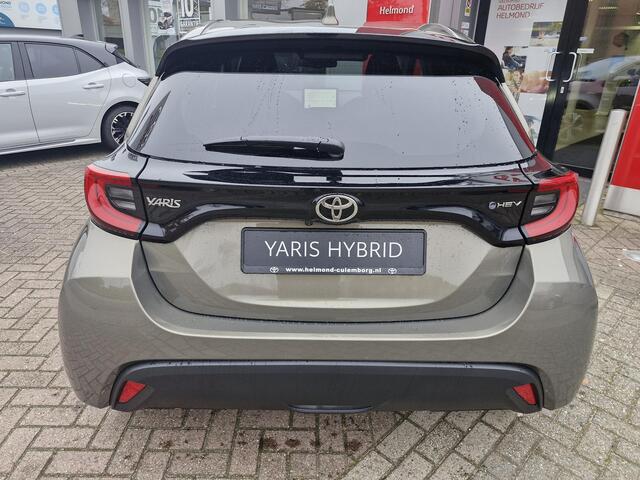 Toyota YARIS 1.5 Hybrid 115 First Edition