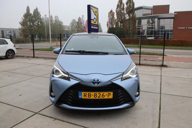 Toyota YARIS 1.5 Hybrid Premium Trekhaak, 1e eig, Pano, Clima, Keyless, NL auto WINTERSALE!