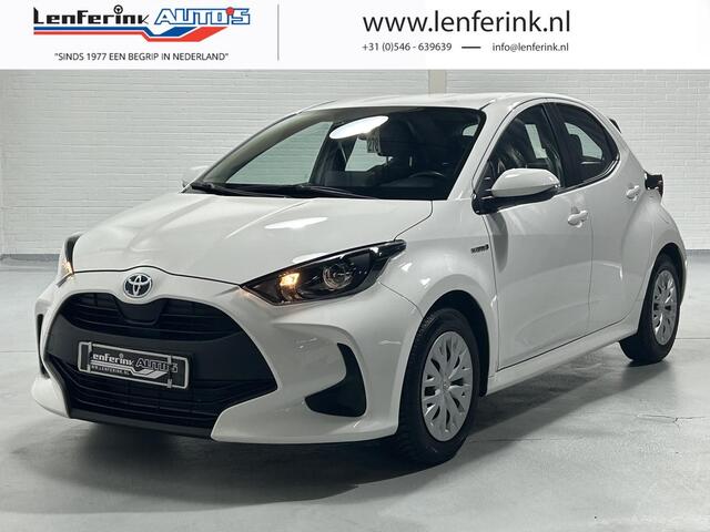 Toyota YARIS 1.5 Hybrid Business Edition Clima Navi Camera Cruise Apple Carplay