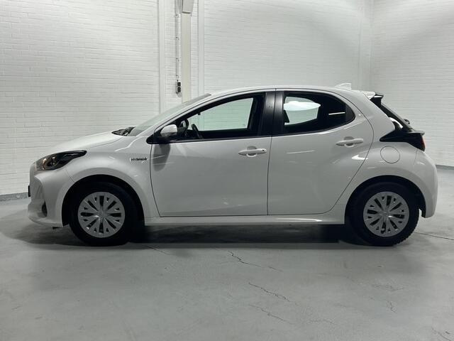 Toyota YARIS 1.5 Hybrid Business Edition Clima Navi Camera Cruise Apple Carplay