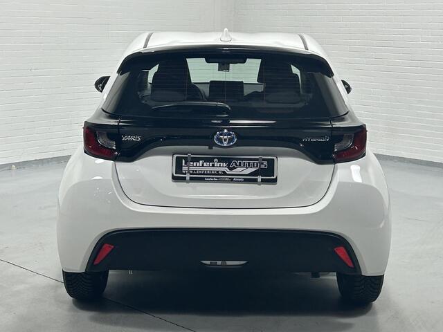 Toyota YARIS 1.5 Hybrid Business Edition Clima Navi Camera Cruise Apple Carplay