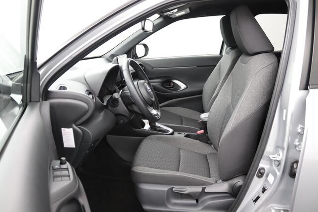 Toyota YARIS Cross 1.5 Hybrid Dynamic | Grootscherm Navigatie | Keyless Entry | Led Verlichting | 10 Jaar Garantie |