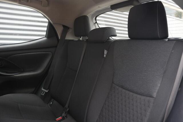 Toyota YARIS 1.5 Hybrid Dynamic | Multimedia Pack