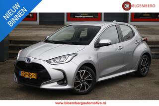 toyota-yaris-1.5-hybrid-dynamic--m