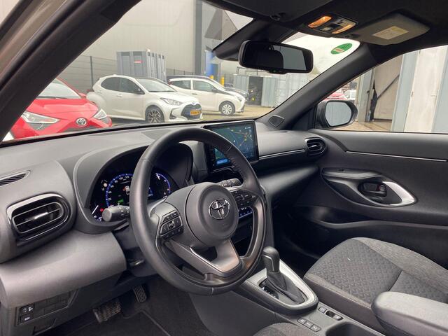 Toyota YARIS Cross 1.5 Hybrid Dynamic | 1e Eigenaar | NIEUW GELEVERD | Navigatie | Adaptive Cruise | 10 Jaar Garantie |