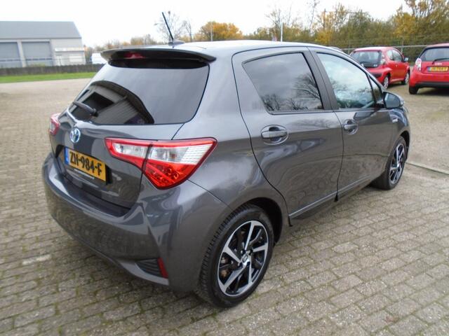 Toyota YARIS 1.5 HYB. EXECUTIVE