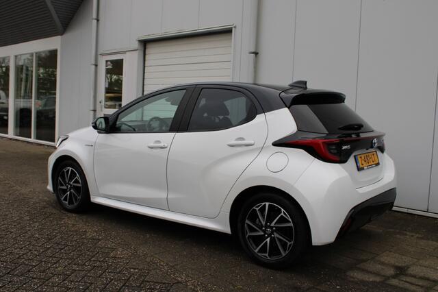 Toyota YARIS 1.5 Hyb. Dynamic
