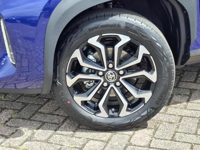 Toyota YARIS Cross 1.5 Hybrid 130 Team Edition 130 PK | Stoel- & stuurverwarming