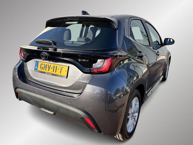 Toyota YARIS 1.5 Hybrid 115 Active Apple carplay, Android auto, Parkeercamera, Stootlijsten, Wielsloten