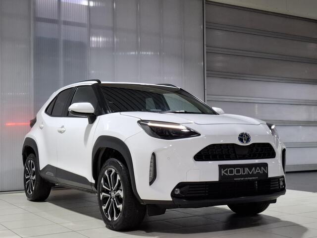 Toyota YARIS Cross 1.5 Hybrid Dynamic | Parkeersensoren voor en achter | Blindsport | Stoelverwarming | Slechts 8300km!