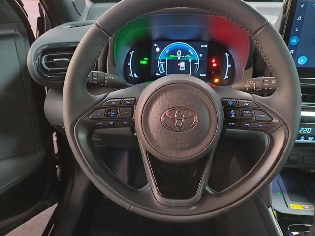 Toyota YARIS 1.5 Hyb 130 D-Team Full options