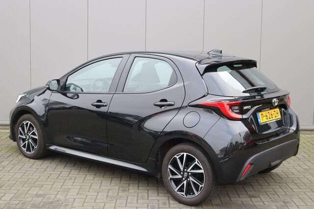 Toyota YARIS 1.5 VVT-i 125PK Dynamic Navigatie/Camera/Adaptive-Cruise/DAB