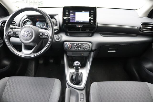 Toyota YARIS 1.5 VVT-i 125PK Dynamic Navigatie/Camera/Adaptive-Cruise/DAB