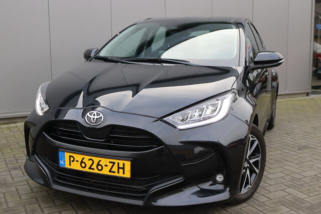 Toyota YARIS 1.5 VVT-i 125PK Dynamic Navigatie/Camera/Adaptive-Cruise/DAB