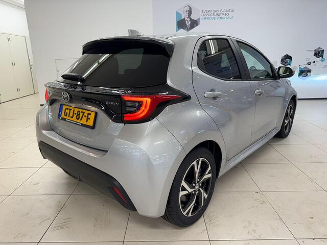 Toyota YARIS 1.5 Hybrid 115 First Edition