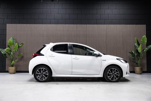 Toyota YARIS 1.5 Hyb. Dynamic