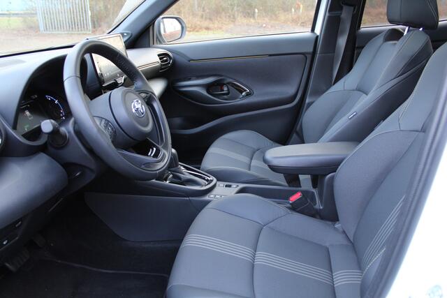 Toyota YARIS Cross 1.5 Hybrid Adventure | Rijklaar | Panoramadak | Blind Spot | JBL | Head Up | Keyless | LED | Half-leder | Apple/Android | Navi | NL-auto