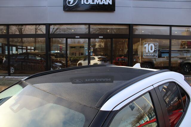 Toyota YARIS Cross 1.5 Hybrid Adventure | Rijklaar | Panoramadak | Blind Spot | JBL | Head Up | Keyless | LED | Half-leder | Apple/Android | Navi | NL-auto
