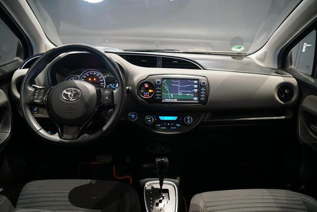 Toyota YARIS 1.5 Hybrid Active + CAMERA / NAVIGATIE / CRUISE CONTROL