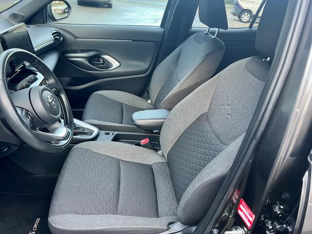 Toyota YARIS 1.5 Hybrid Team D Autom. Clima+Cruise Navi+Camera Stuur+Stoe