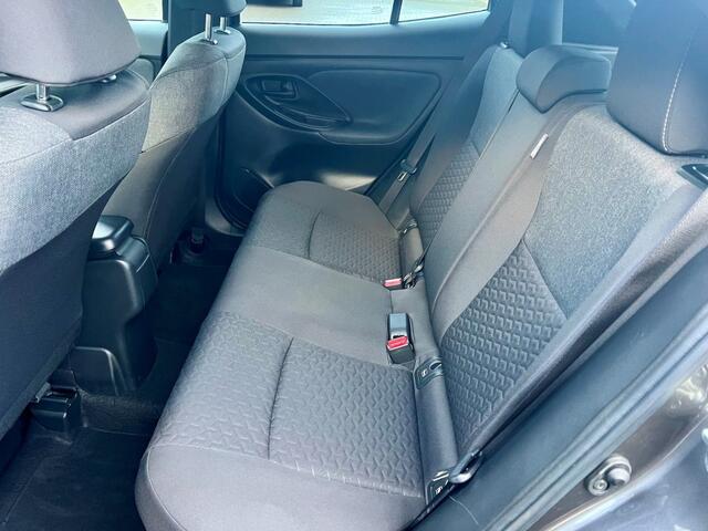 Toyota YARIS 1.5 Hybrid Team D Autom. Clima+Cruise Navi+Camera Stuur+Stoe