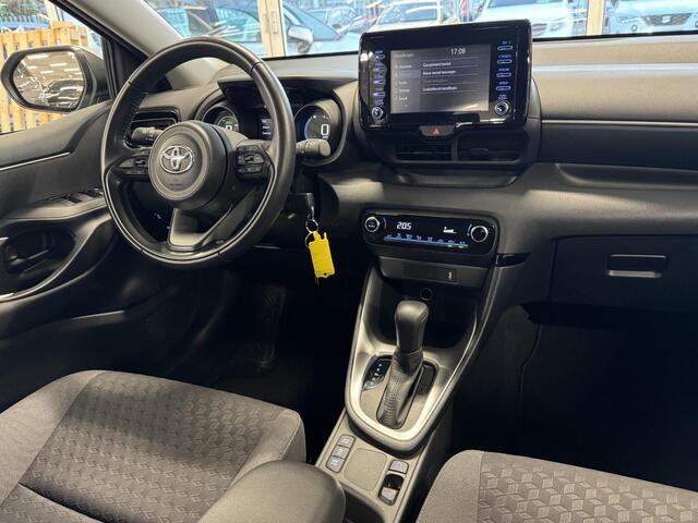 Toyota YARIS 1.5 Hybrid Dynamic | Camera | Carplay | Cruise | LM velgen | Multimedia pack | ( Vestiging - Nieuwegein )