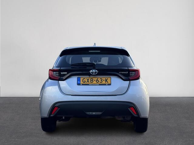 Toyota YARIS 1.5 Hybrid Dynamic | Camera | Carplay | Cruise | LM velgen | Multimedia pack | ( Vestiging - Nieuwegein )