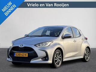 toyota-yaris-1.5-hybrid-dynamic--c