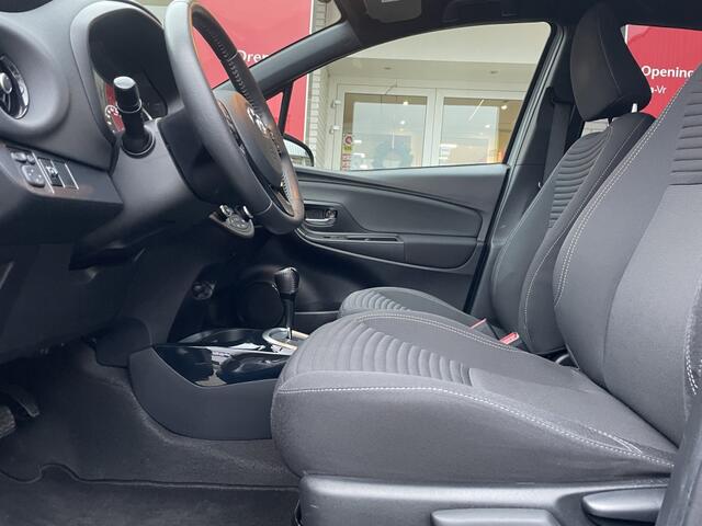 Toyota YARIS 1.5 Hybrid Bi-Tone Plus | Panoramadak | Navi | Achteruitrijcamer