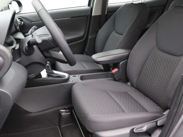Toyota YARIS Cross 1.5 Hybrid Active 115PK Aut. Navi via Apple Carplay/Android Auto, Achteruitrijcamera, Adaptieve Cruise Controle, Stoel- & Stuurverwarming, Voorruitverwarming, 16" LM Velgen