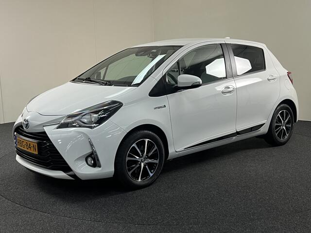 Toyota YARIS 1.5 HEV Hybrid CVT Limited Edition Navi / Camera / Stoelverw. / Apple-Android / LM Velgen