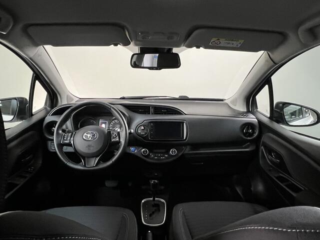 Toyota YARIS 1.5 HEV Hybrid CVT Limited Edition Navi / Camera / Stoelverw. / Apple-Android / LM Velgen
