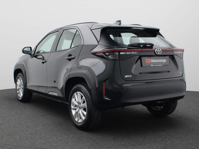 Toyota YARIS Cross 1.5 Hybrid Active 115PK Aut. Navi via Apple Carplay/Android Auto, Achteruitrijcamera, Adaptieve Cruise Controle, Stoel- & Stuurverwarming, Voorruitverwarming, 16" LM Velgen