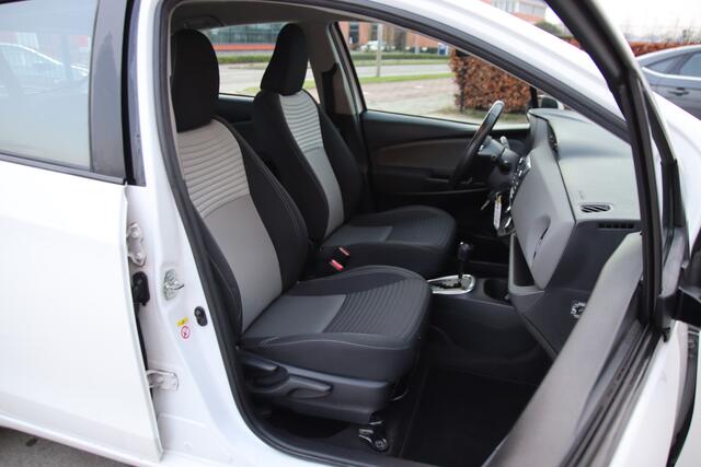 Toyota YARIS 1.5 Hybrid Energy Clima, Camera-Navi, Cruise, NL auto Nieuwjaar actie!