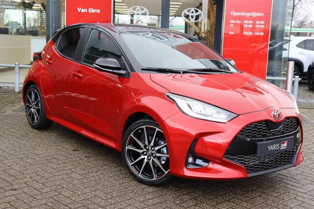 Toyota YARIS 1.5 Hybrid 130 GR Sport, GR Plus Pack , Nieuw, Uit voorraad leverbaar