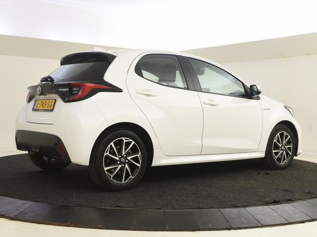Toyota YARIS 1.5 Hybrid Dynamic | Camera | LED | Apple & Android Carplay